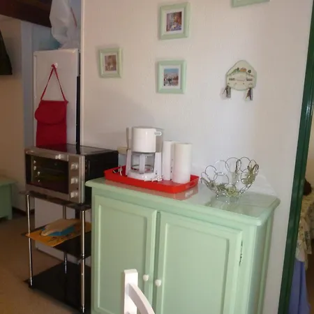 Maison Conviviale A Avec Piscine Partagee 35 M² 度假居